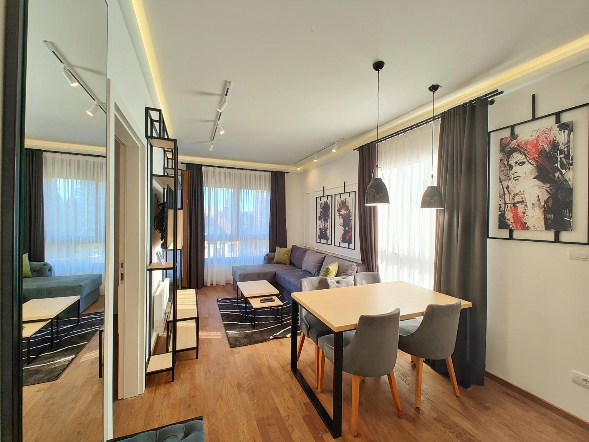 Aparthotel Velika Recepcija Cc Magnet Zlatibor Exteriér fotografie